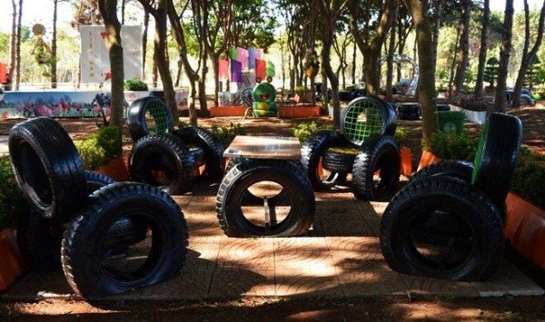 thuê xe máy Đắk Lắk đến công viên ve chai
